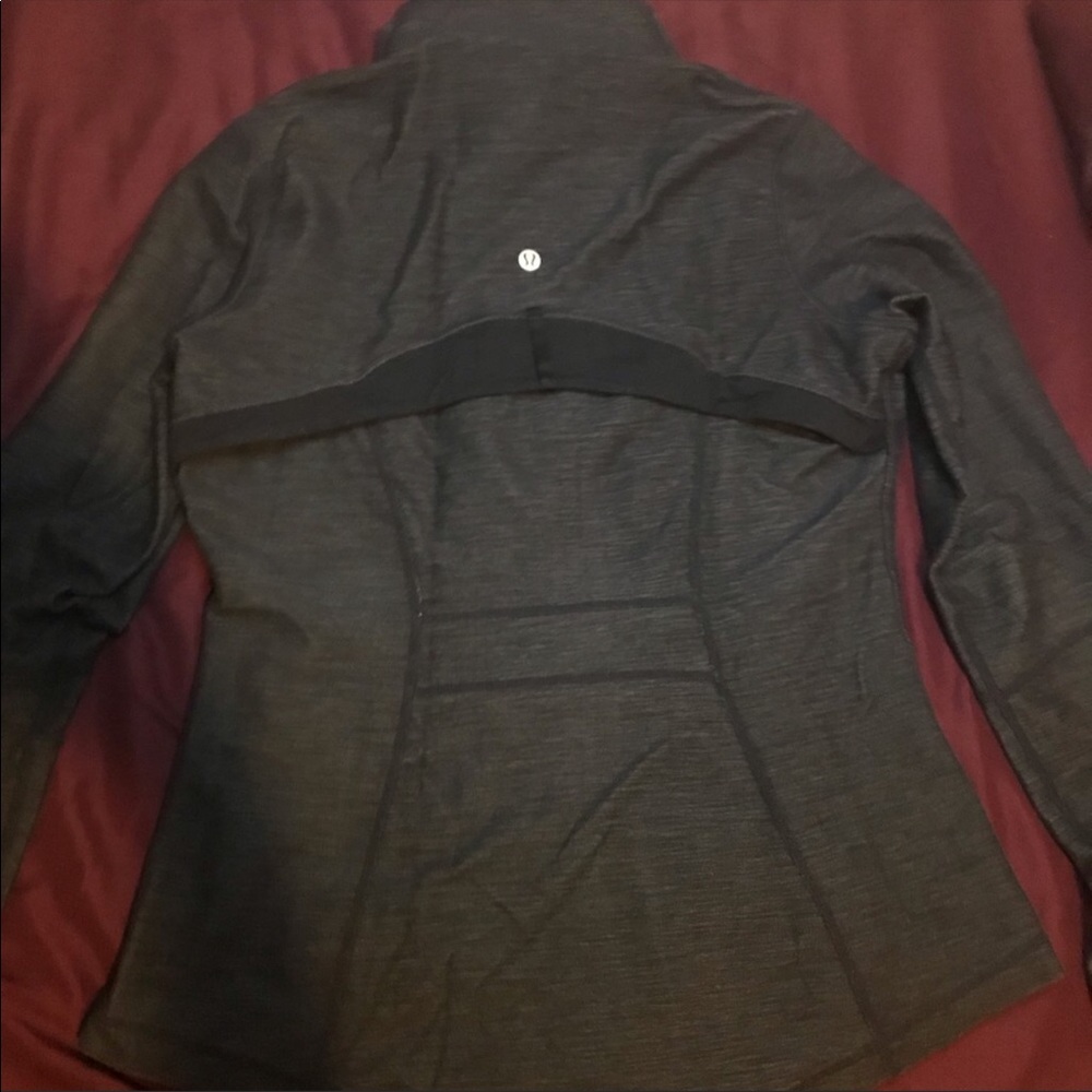 LULULEMON DEFINE JACKET